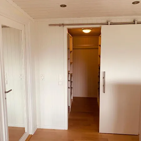 빌라 Luxury With Sauna